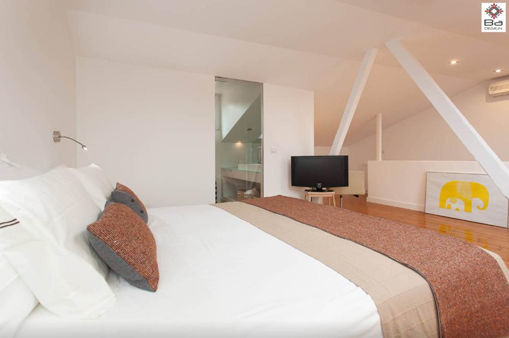 Design Duplex Ba/ Chiado Apartamento *